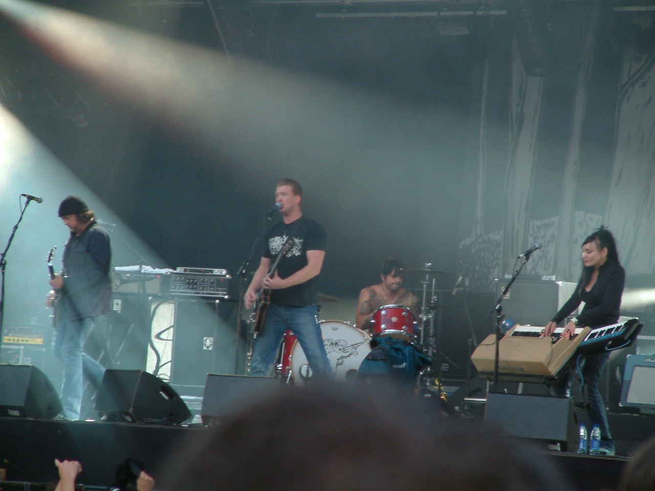Queens of the Stone Age